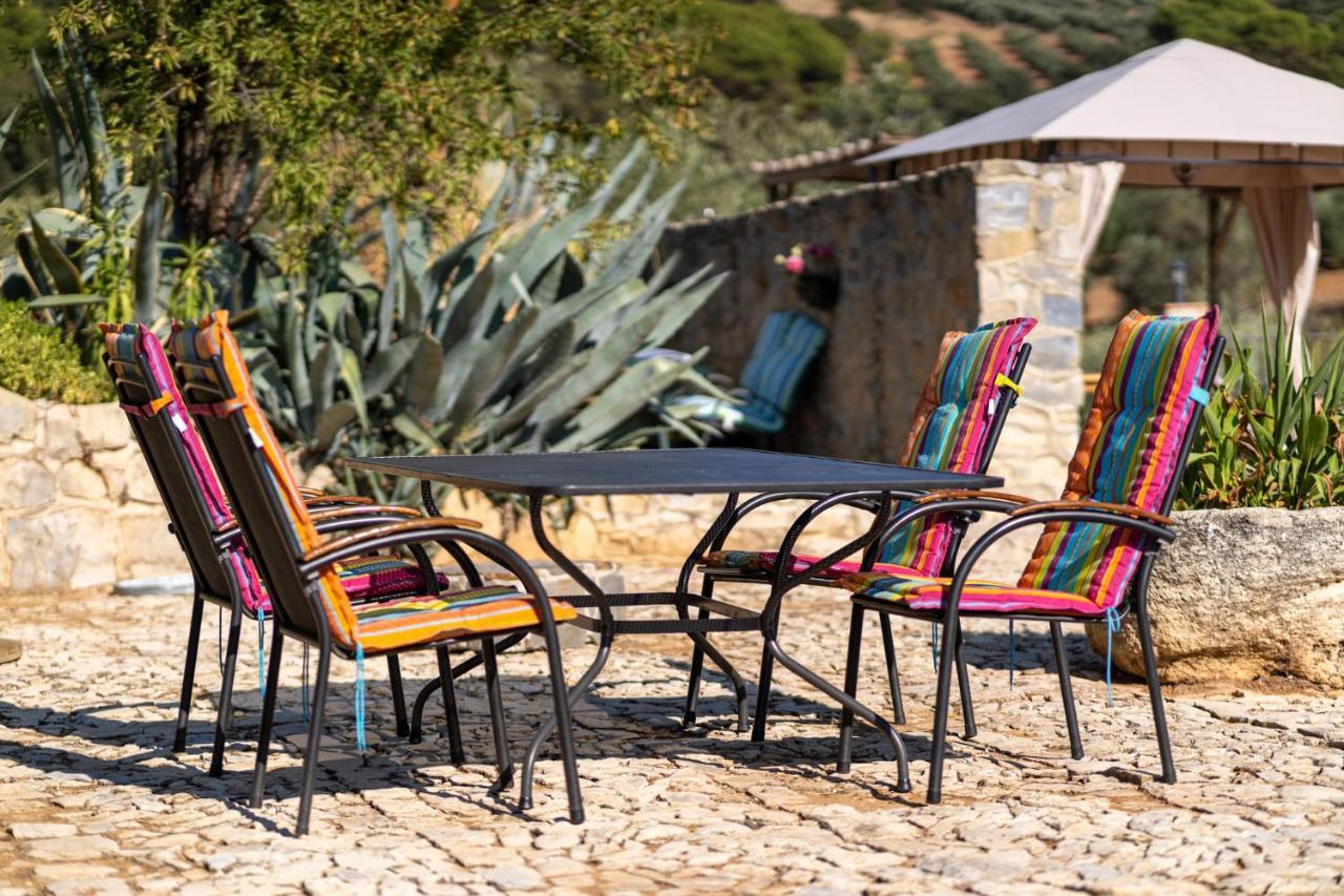 Hacienda La Buena Vida B&B En Appartementen Альгаринехо Экстерьер фото